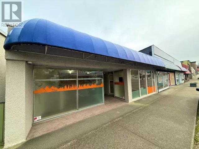 4683 Marine Ave, Powell River, British Columbia