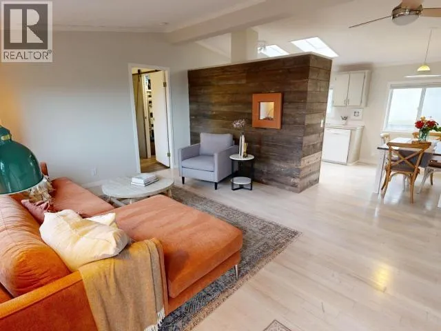 House for rent: 4686 Michigan Ave, Powell River, British Columbia V8A 2S9