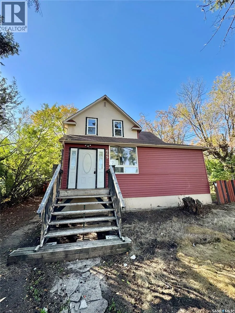 House for rent: 469 19th Street E, Prince Albert, Saskatchewan S6V 1K3