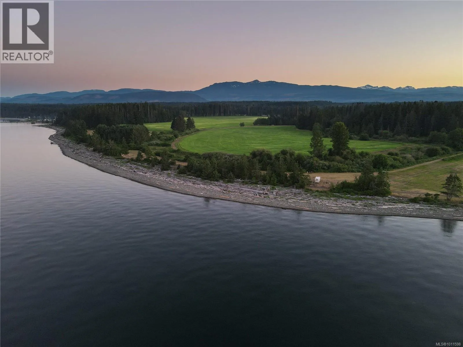 4692 Regent Rd, Oyster River, British Columbia V9H 1E3