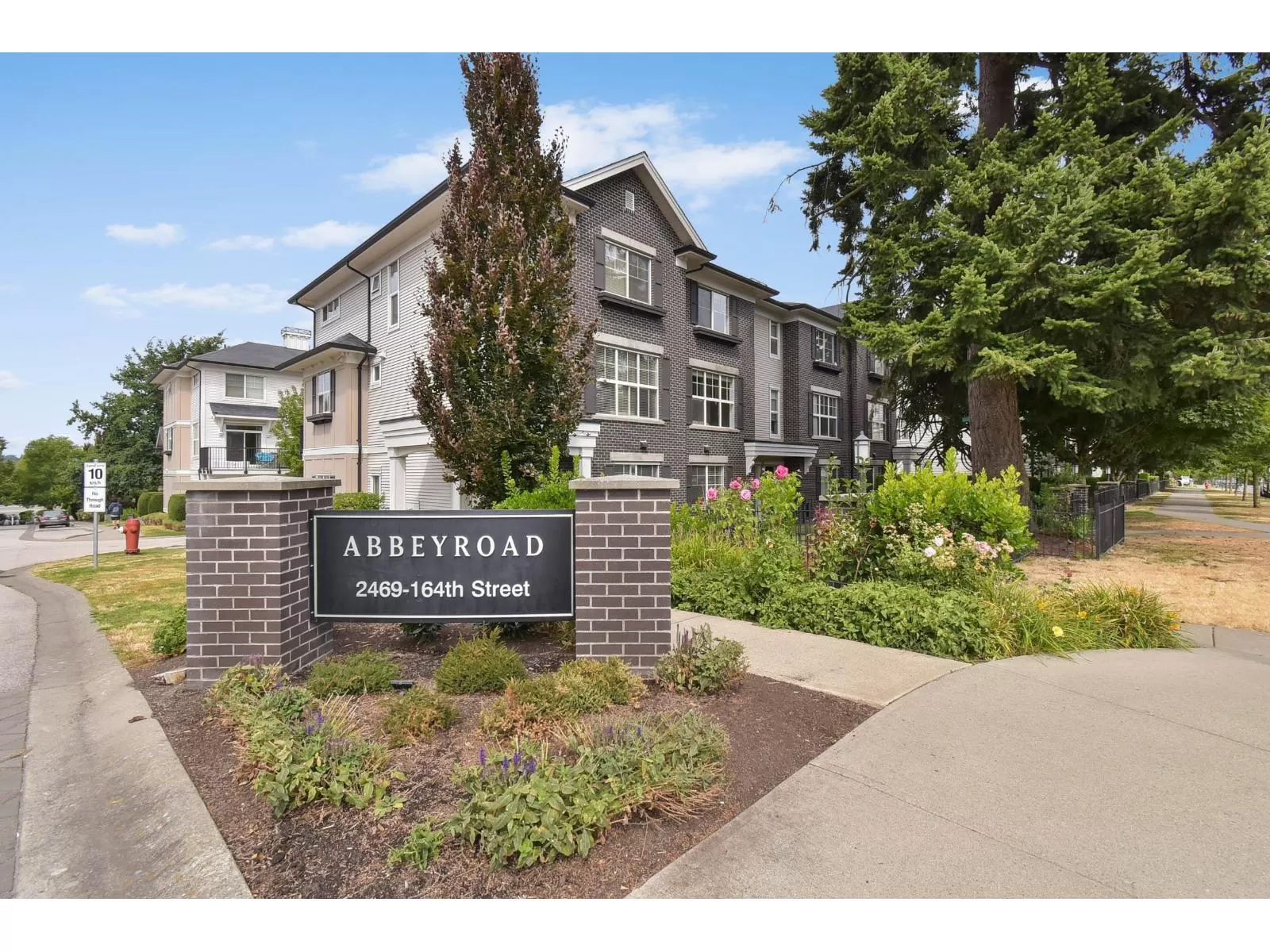 Row / Townhouse for rent: 47 2469 164 Street, Surrey, British Columbia V3S 0E2