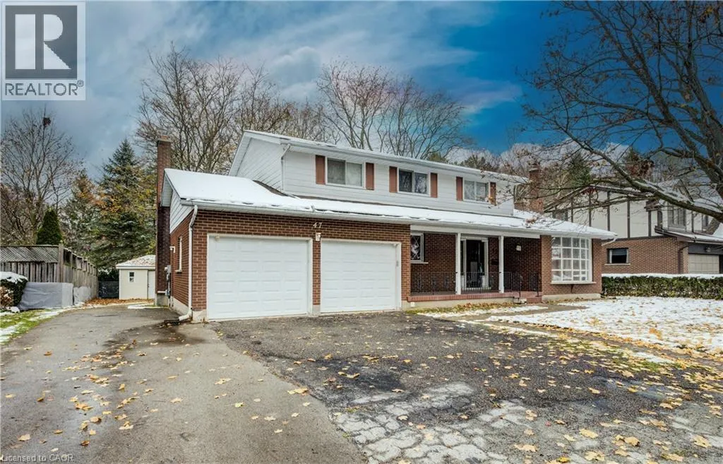 House for rent: 47 Academy Crescent, Waterloo, Ontario N2L 5H8