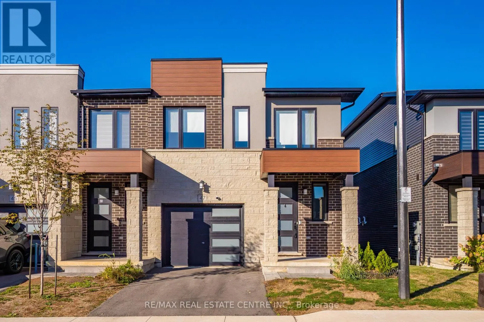 Row / Townhouse for rent: 47 Bensley Lane, Hamilton, Ontario L9C 0E7