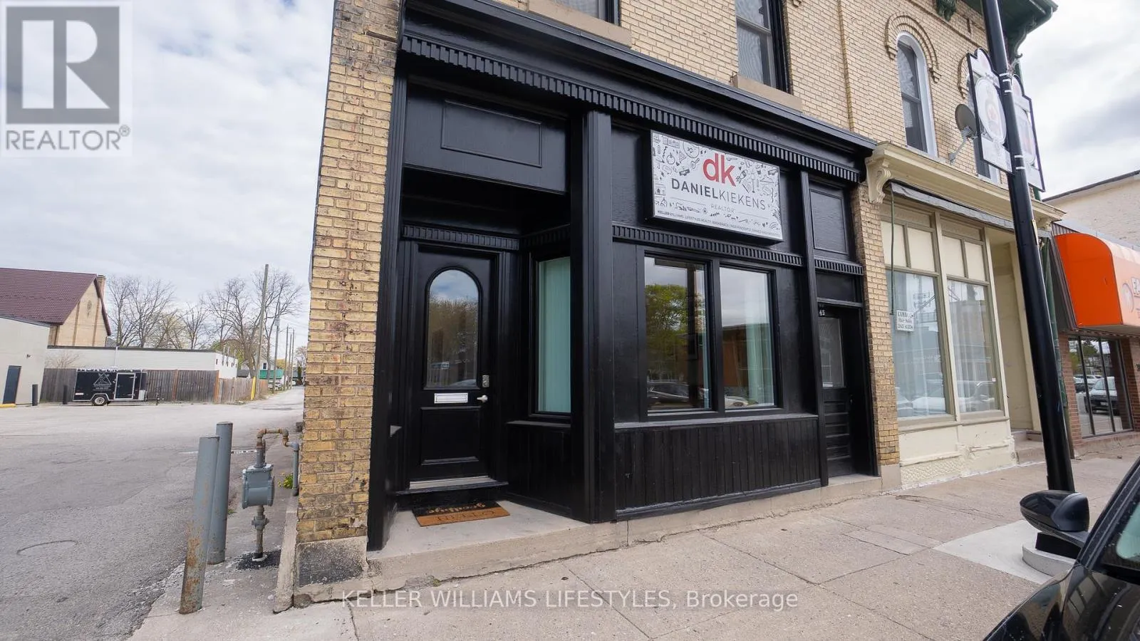 Offices for rent: 47 Frank Street, Strathroy-Caradoc, Ontario N7G 2R3