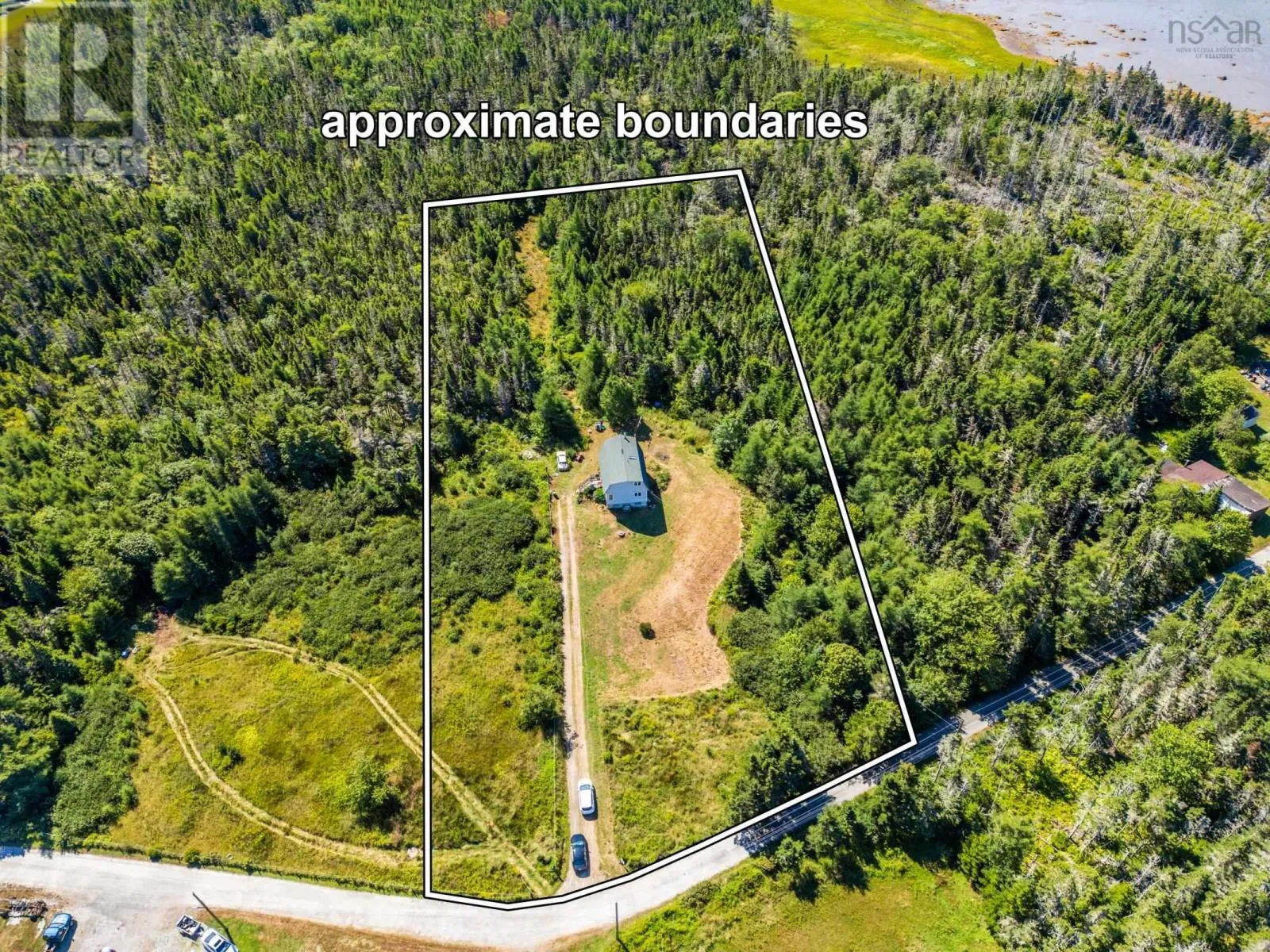 House for rent: 47 Golden Glow Lane, Little River Harbour, Nova Scotia B0W 1B0