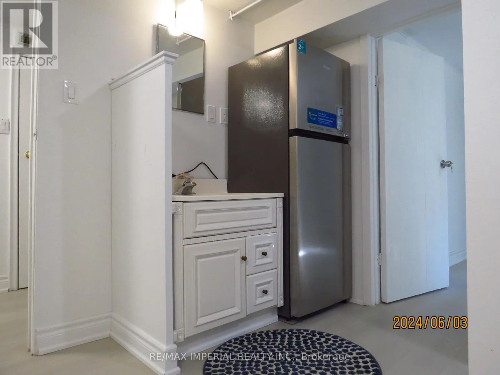 House for rent: 47 Kemp Sell Crescent, Toronto, Ontario M2J 2Z6