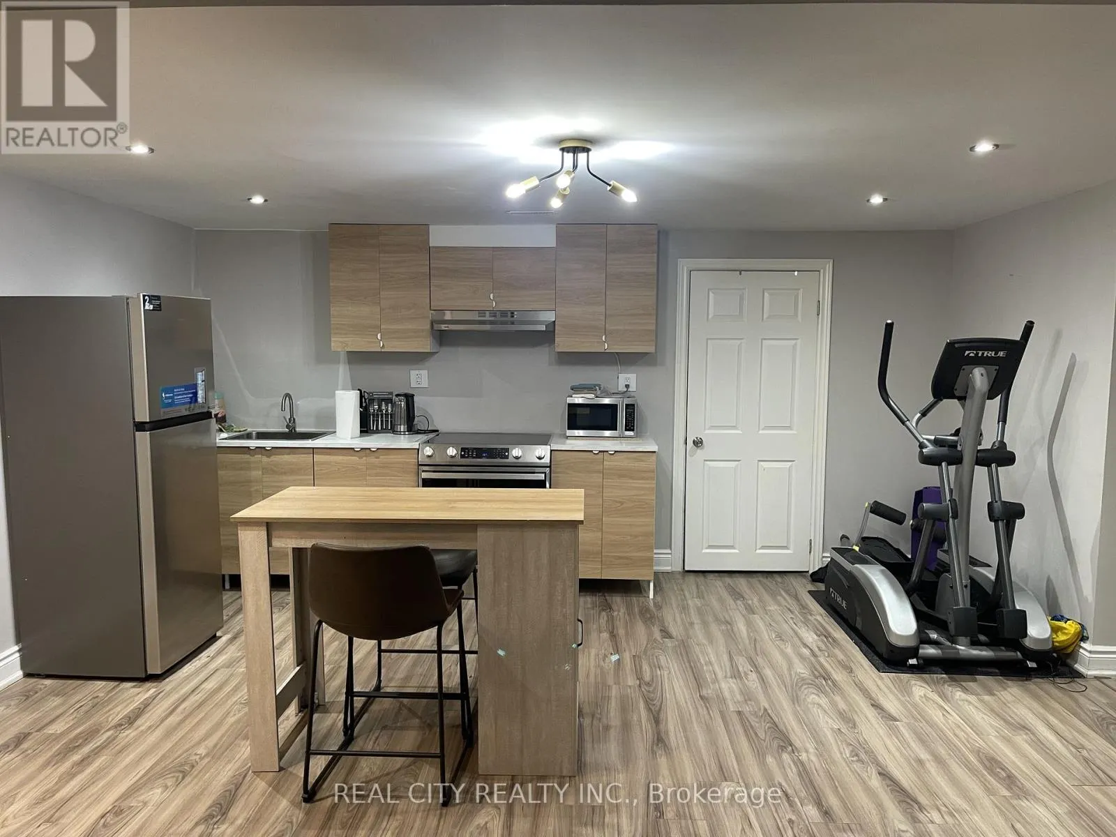 House for rent: 47 Ladyslipper Court, Markham, Ontario L3T 2S6