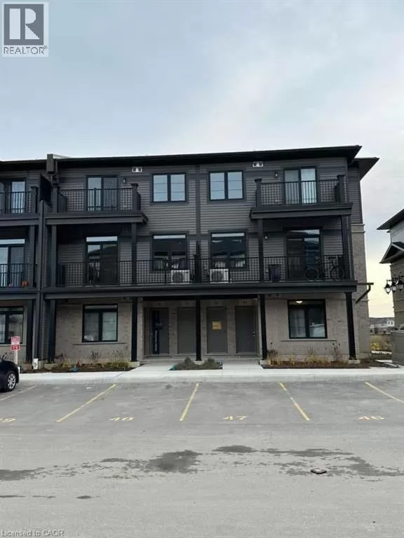 Row / Townhouse for rent: 47 Lomond Lane, Kitchener, Ontario N2R 1R7