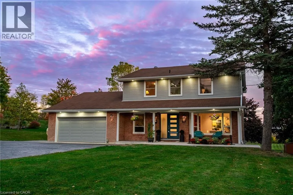 House for rent: 47 Valley Road, Dundas, Ontario L9H 5S4