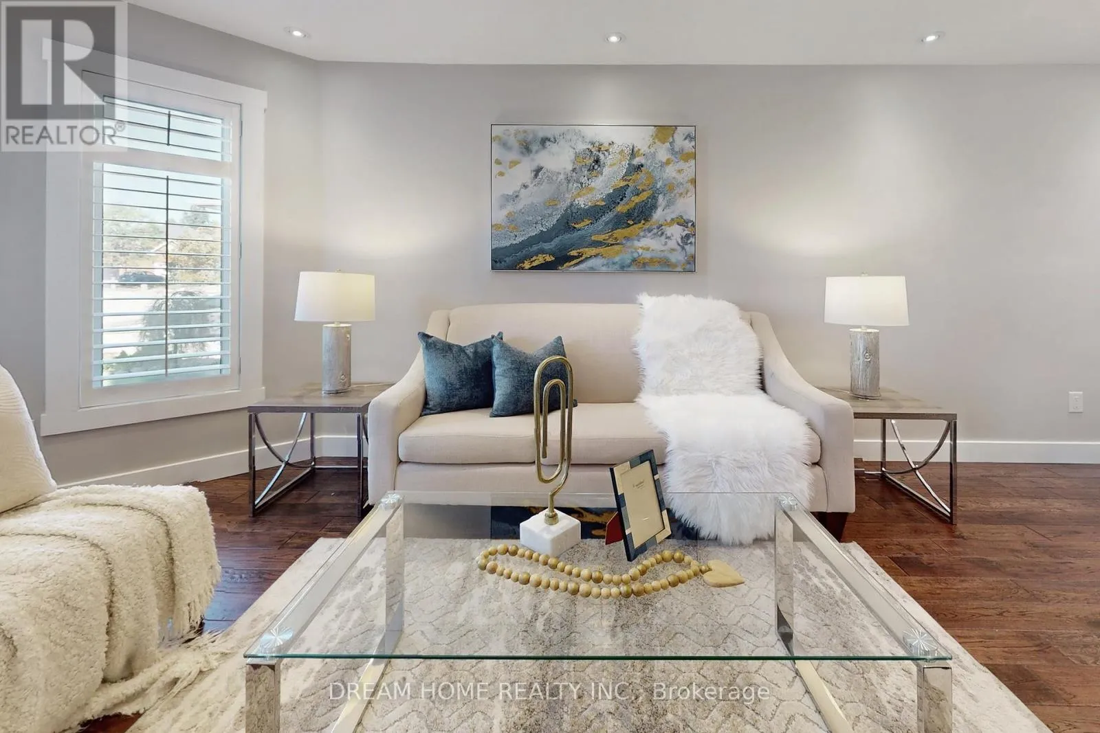 House for rent: 47 Venetian Crescent, Vaughan, Ontario L4L 5E6