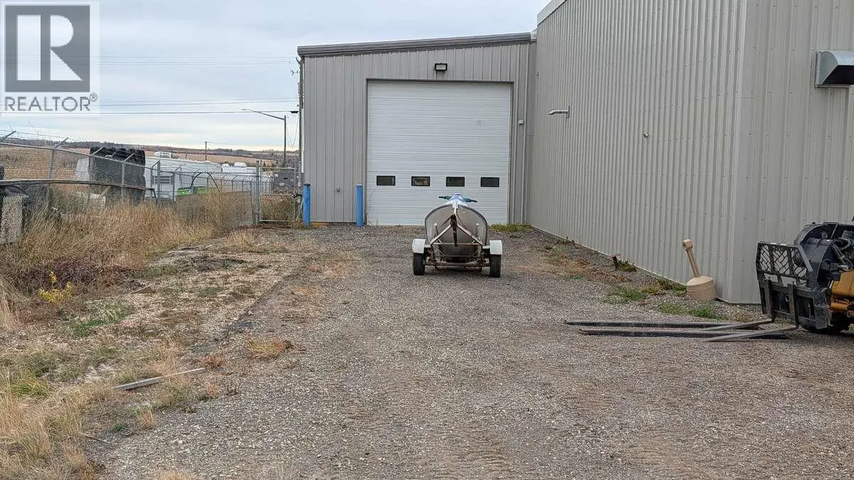 Other for rent: 47 Vic Turner Airport Road, Dawson Creek, British Columbia V1G 0G1