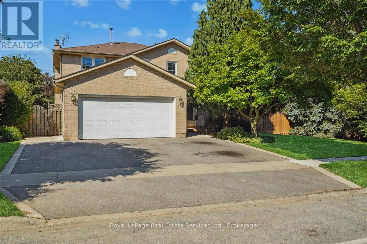 House for rent: 471 Deerhurst Drive, Burlington, Ontario L7L 5T4