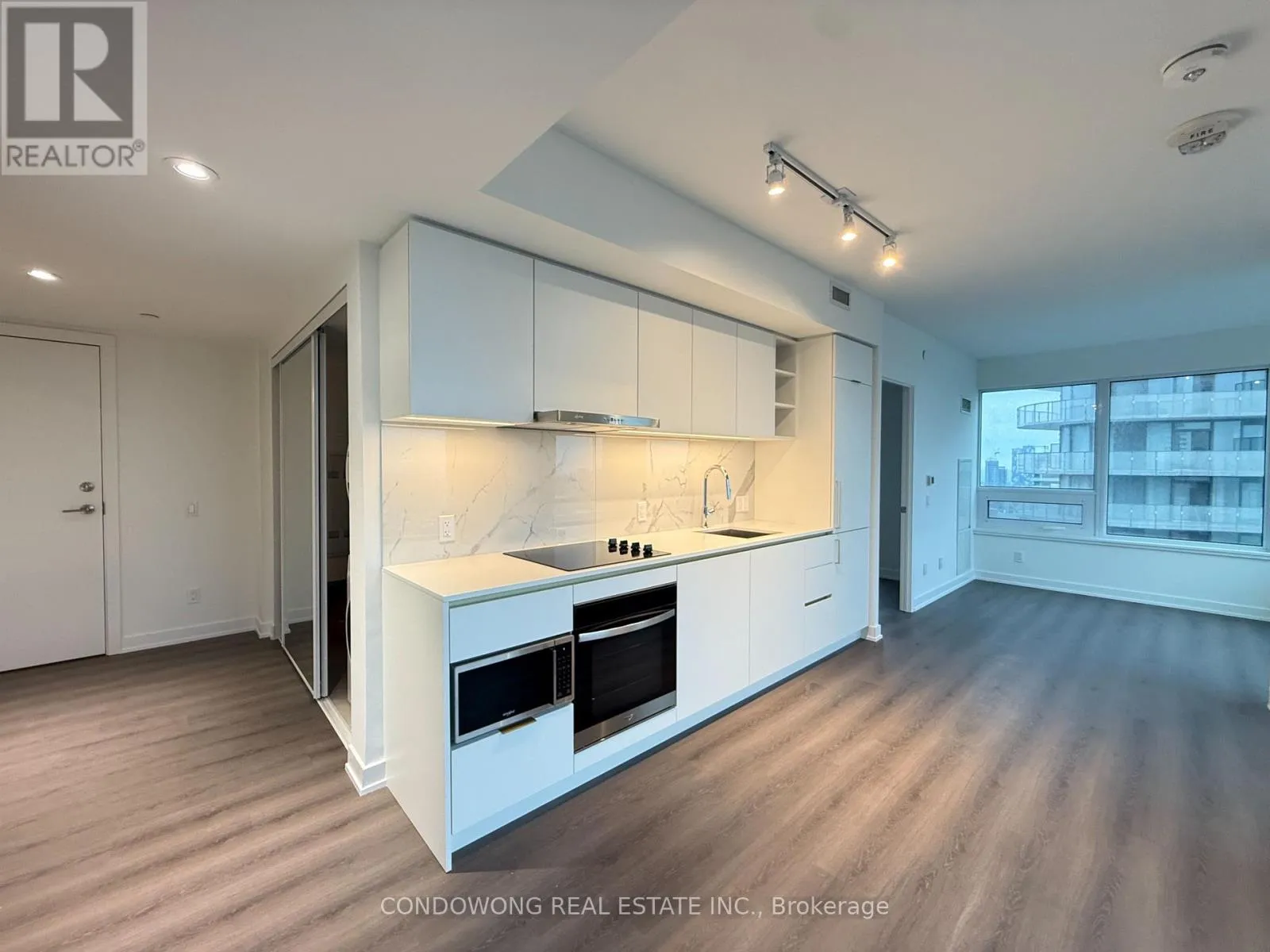 Apartment for rent: 4715 - 8 Wellesley Street W, Toronto, Ontario M4Y 0J5