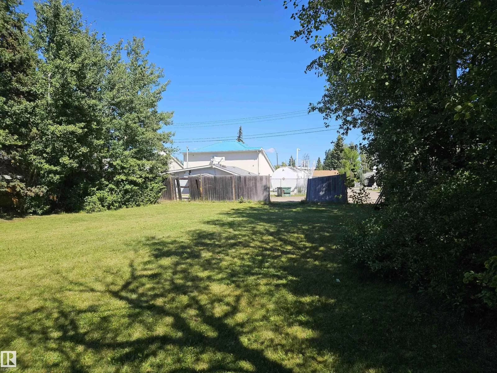 No Building for rent: 4719 48 St, Rural Lac Ste. Anne County, Alberta T0E 0A0