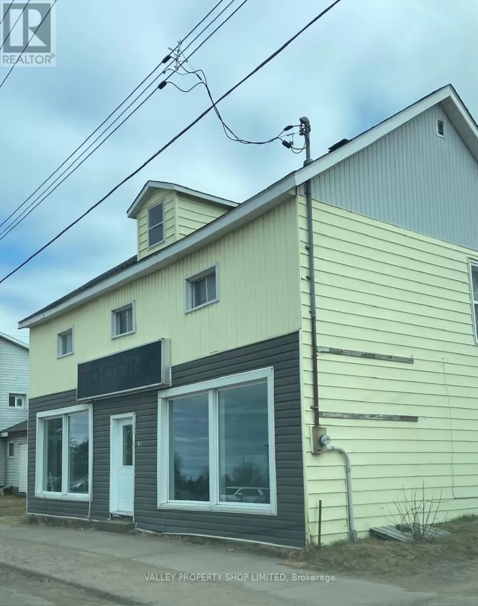 472 Pembroke Street E, Pembroke, Ontario K8A 3L2
