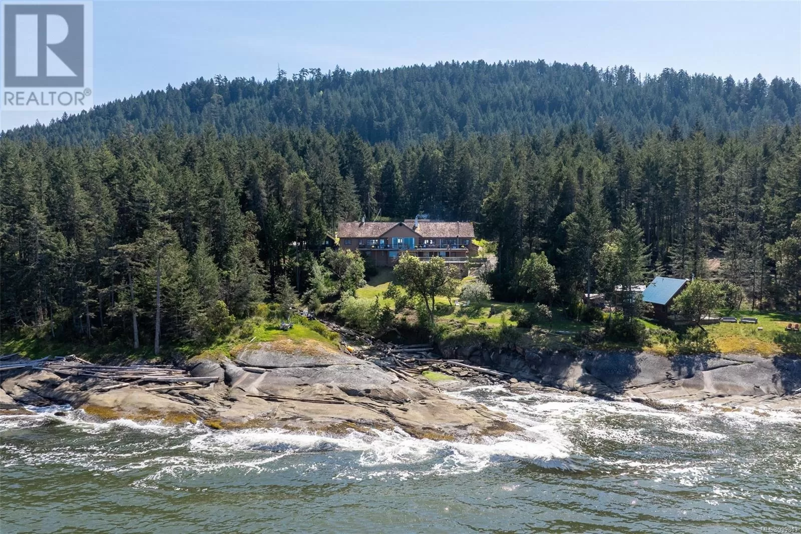 House for rent: 474 Sticks Allison Rd, Galiano Island, British Columbia V0N 1P0