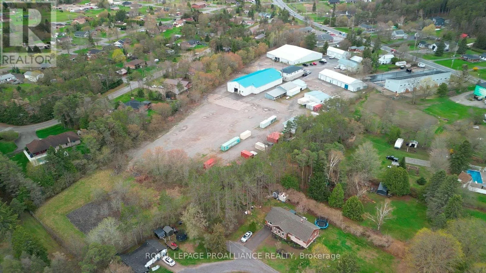 Multi-Tenant Industrial for rent: 4741 County Rd 45 Road, Hamilton Township, Ontario K0K 1C0