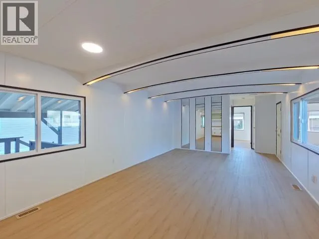 House for rent: 47-6271 Mcandrew Ave, Powell River, British Columbia V8A 5G8