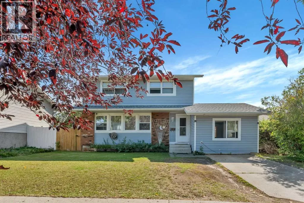 House for rent: 4771 Rundlehorn Drive Ne, Calgary, Alberta T1Y 2V6