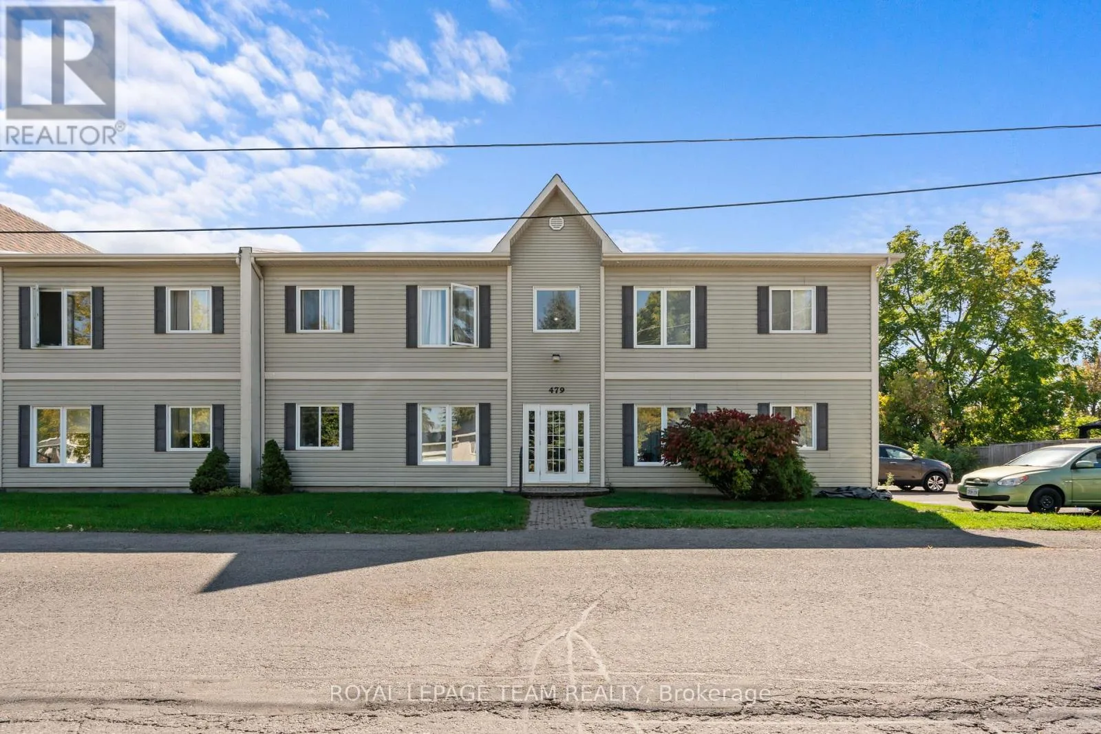 Fourplex for rent: 479 Clarence Street, North Dundas, Ontario K0C 2K0