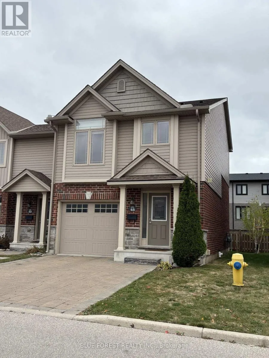 Row / Townhouse for rent: 48 - 3399 Castle Rock Place, London South, Ontario N6L 0C8