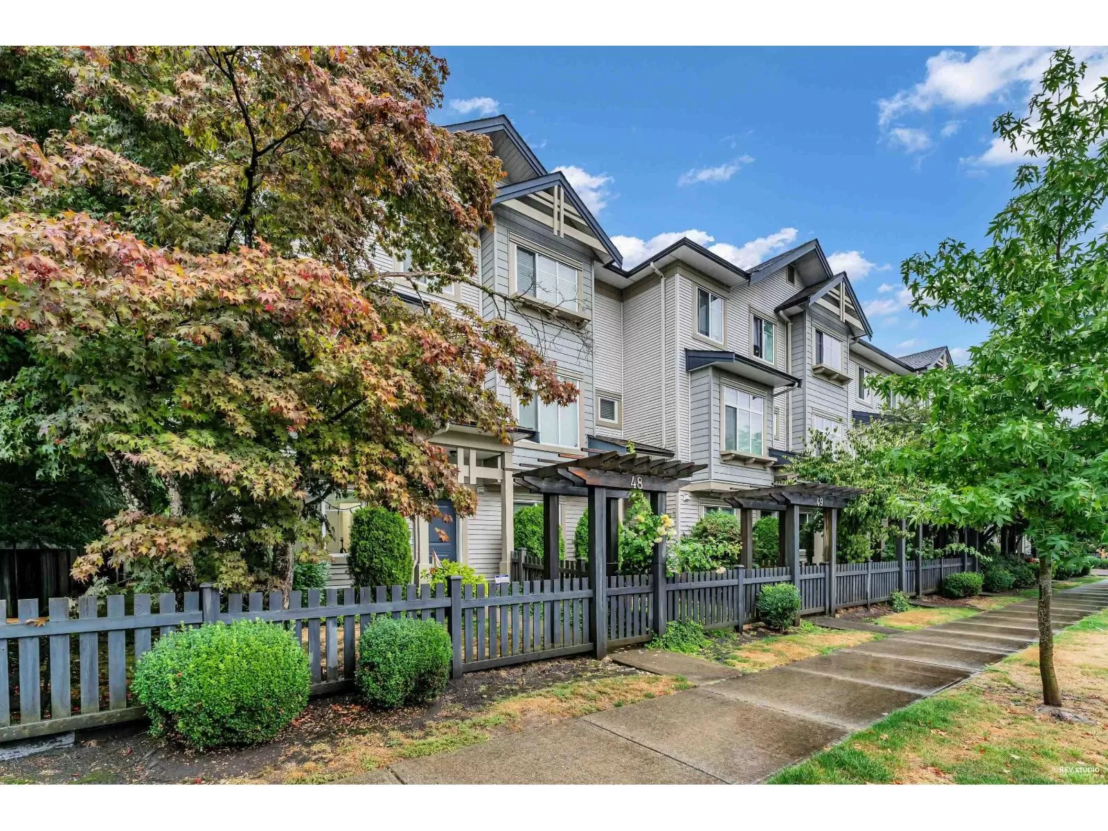 Row / Townhouse for rent: 48 8418 163 Street, Surrey, British Columbia V4N 6K8