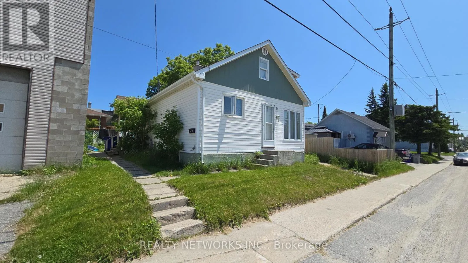 House for rent: 48 Cameron Street S, Timmins, Ontario N2H 3A3