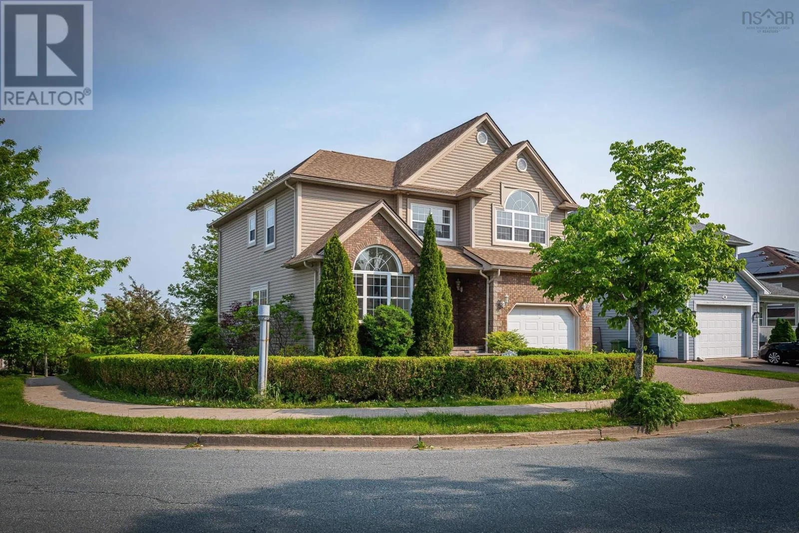 House for rent: 48 Castlepark Grove, Clayton Park, Nova Scotia B3M 4X9