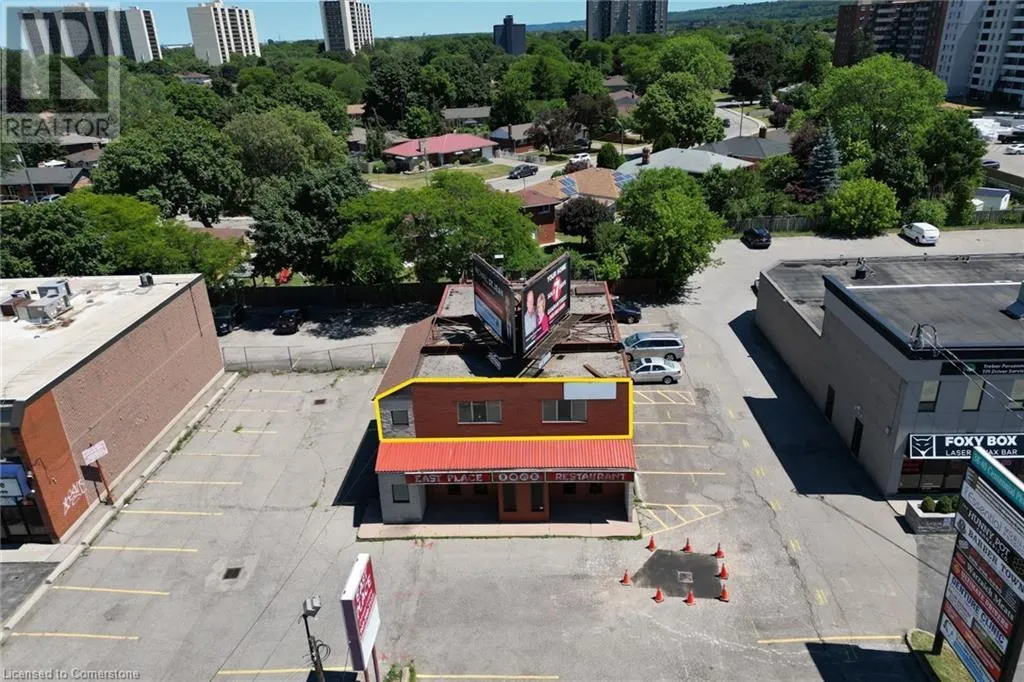 48 Centennial Parkway N Unit# 2, Hamilton, Ontario L8E 1H6