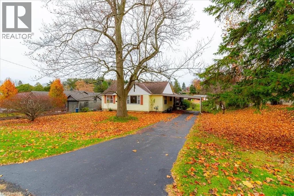 House for rent: 48 Cherry Street, Simcoe, Ontario N3Y 1B4