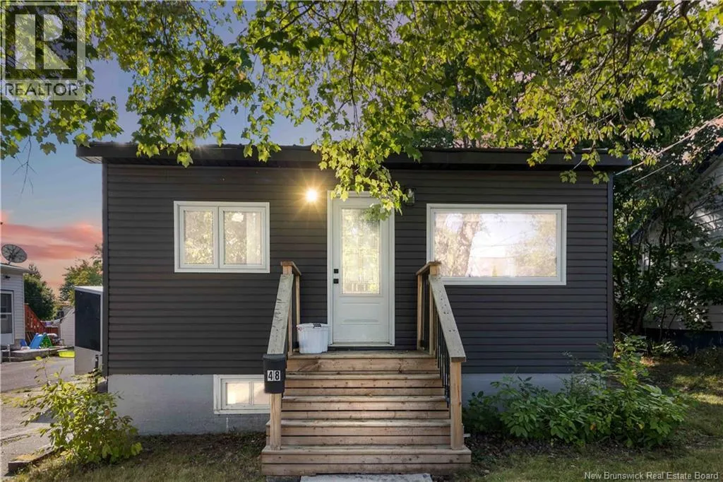 House for rent: 48 Eighth Street, Moncton, New Brunswick E1E 3E9