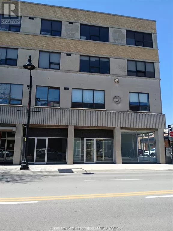 48 Fifth Street, Chatham, Ontario N7M 4V8