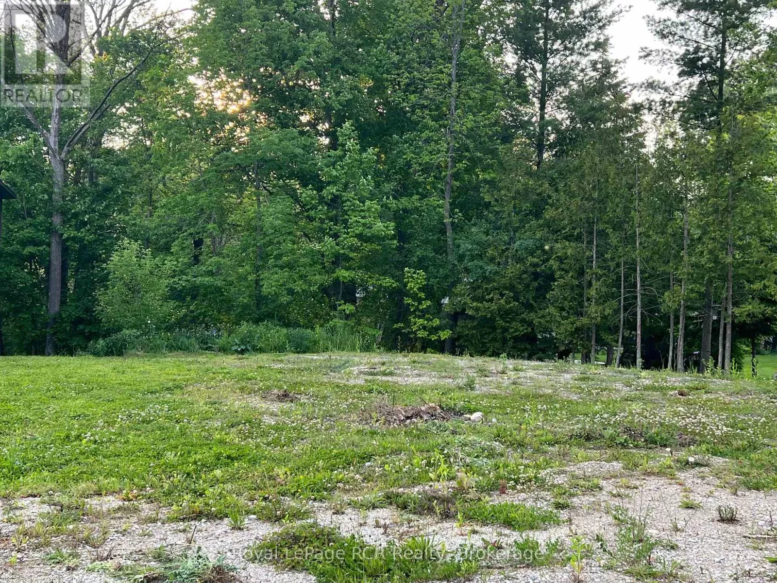 48 Gordon Crescent, Meaford, Ontario N4L 0A9