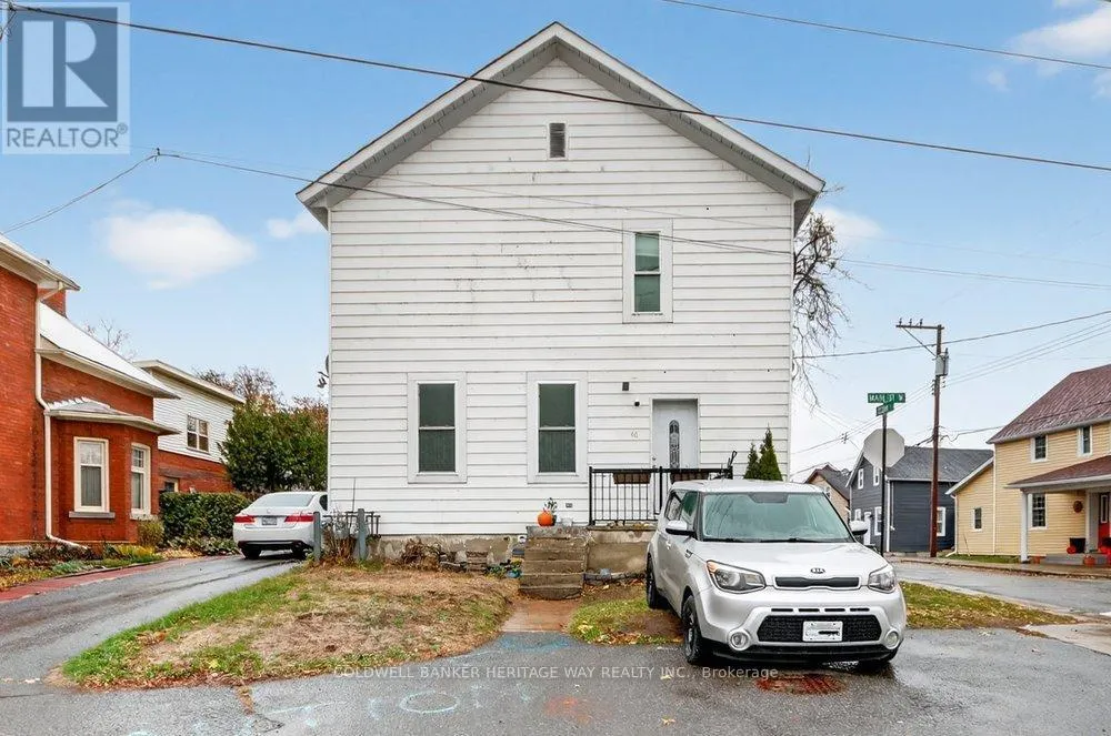 Duplex for rent: 48 Main Street W, Mississippi Mills, Ontario K0A 1A0