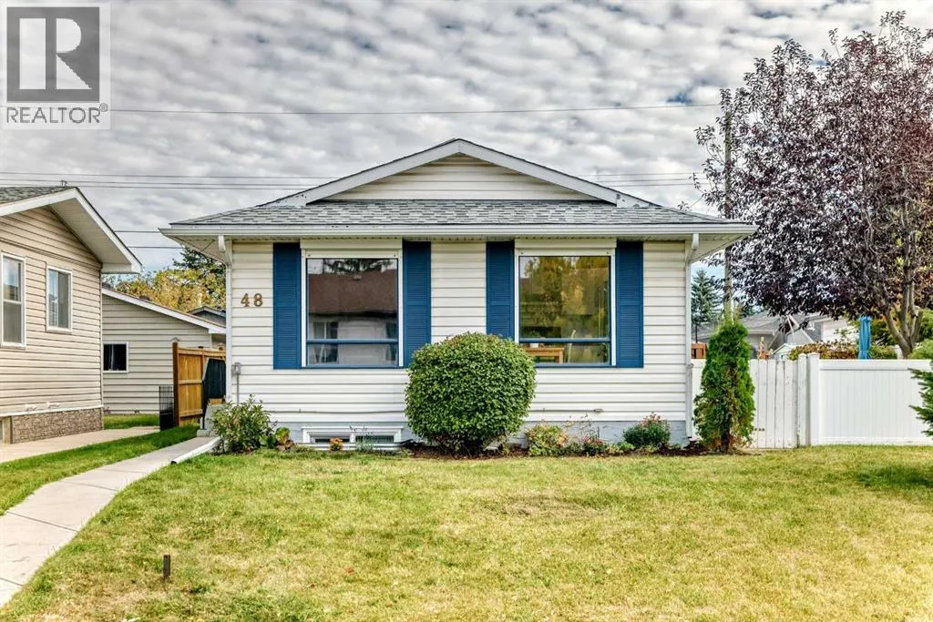 House for rent: 48 Mardale Crescent Ne, Calgary, Alberta T2A 3V5