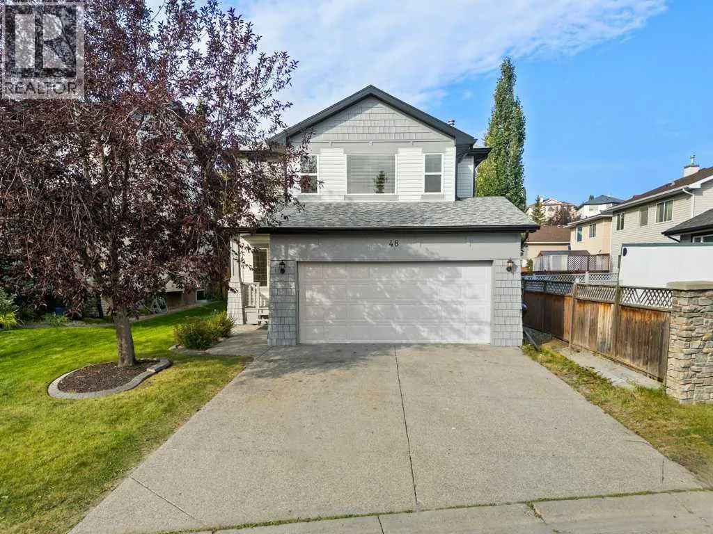 House for rent: 48 Panamount Crescent Nw, Calgary, Alberta T3K 5L8