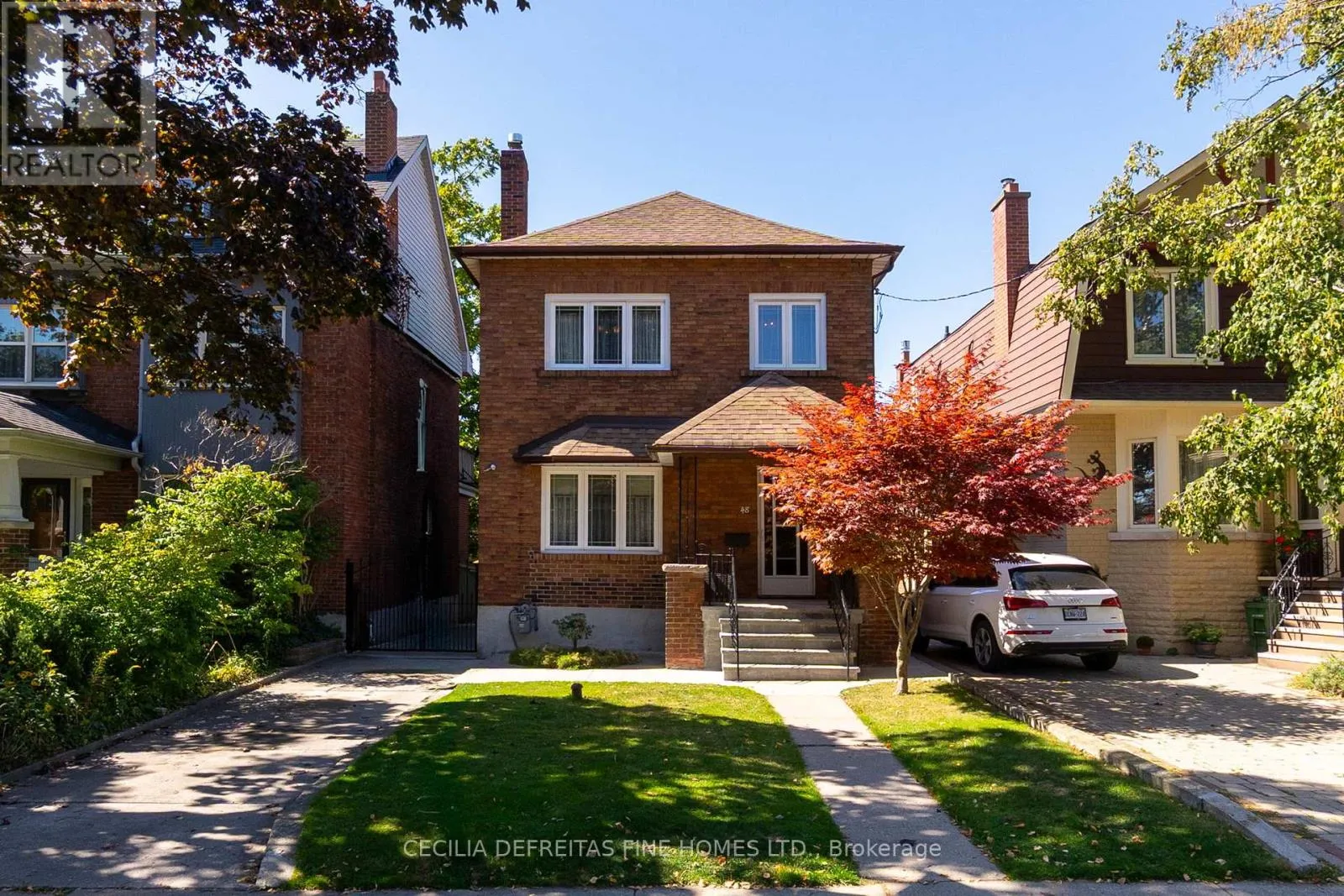 House for rent: 48 Westmount Avenue, Toronto, Ontario M6H 3K1