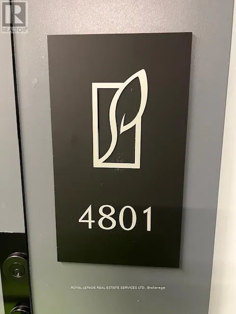 Apartment for rent: 4801 - 430 Square One Drive, Mississauga, Ontario L5B 0L6