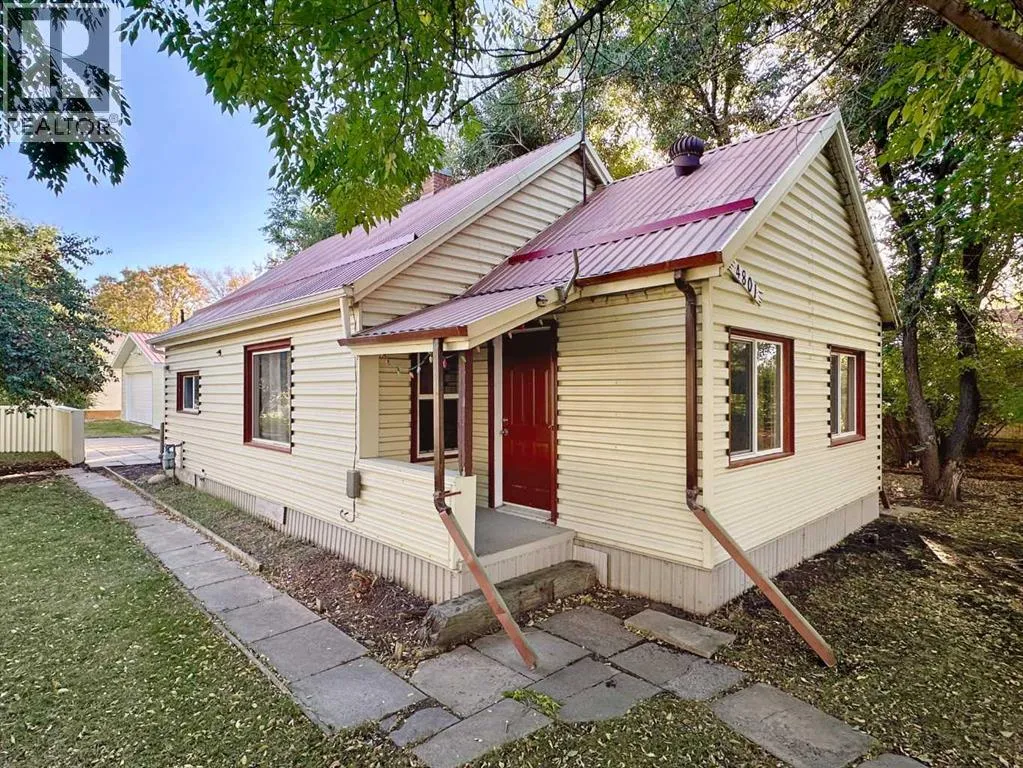 House for rent: 4801 50 Avenue, Mayerthorpe, Alberta T0E 1N0