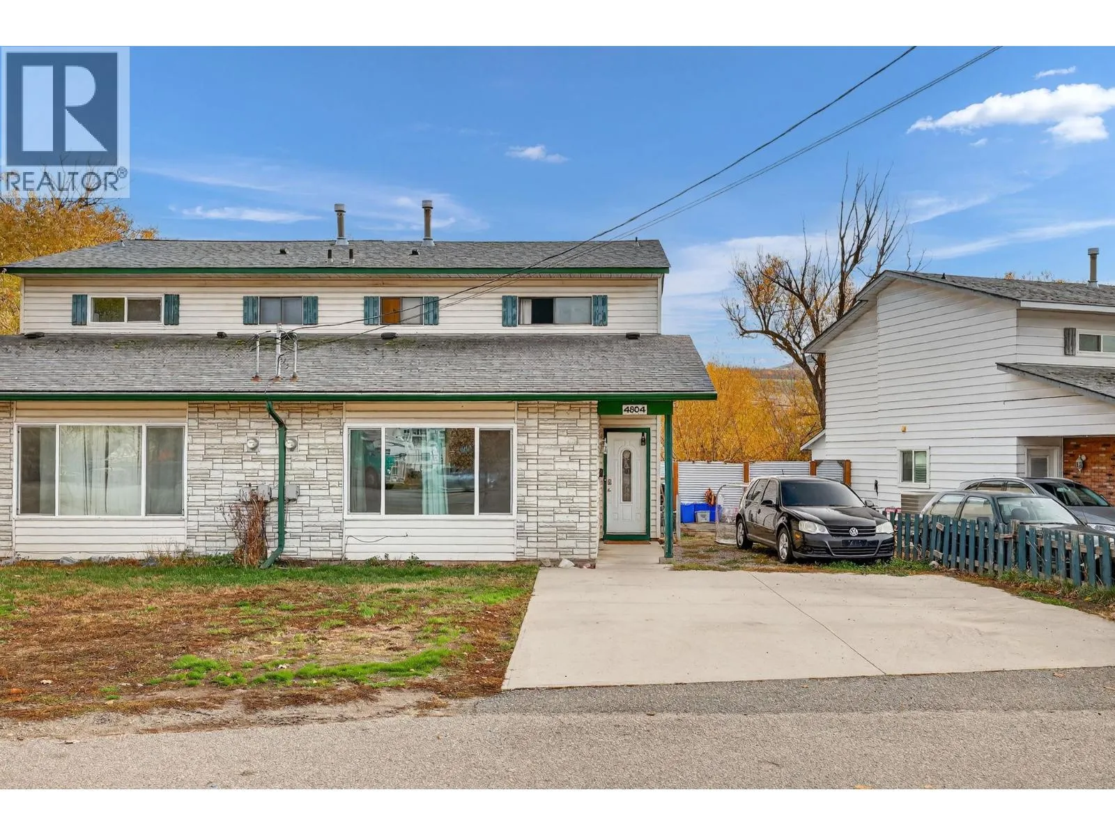 Duplex for rent: 4804 25 Avenue, Vernon, British Columbia V1T 6R4