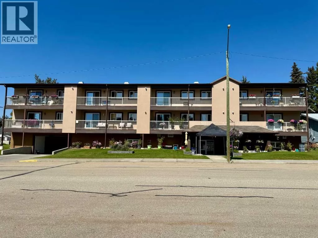 Multi-Family for rent: 4816 50 Avenue, Breton, Alberta T0C 0P0