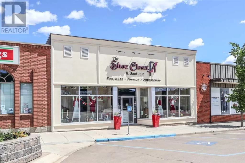 Retail for rent: 4817 50 Street, Stettler, Alberta T0C 2L0