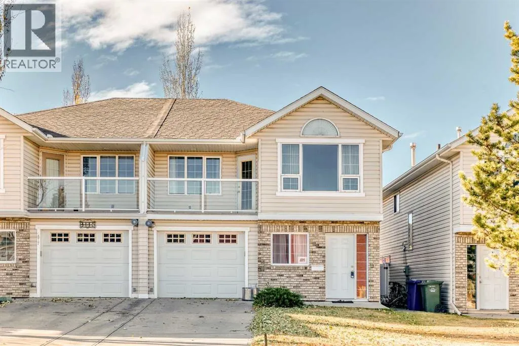 Duplex for rent: 4819 45 Avenue, Innisfail, Alberta T4G 1P3