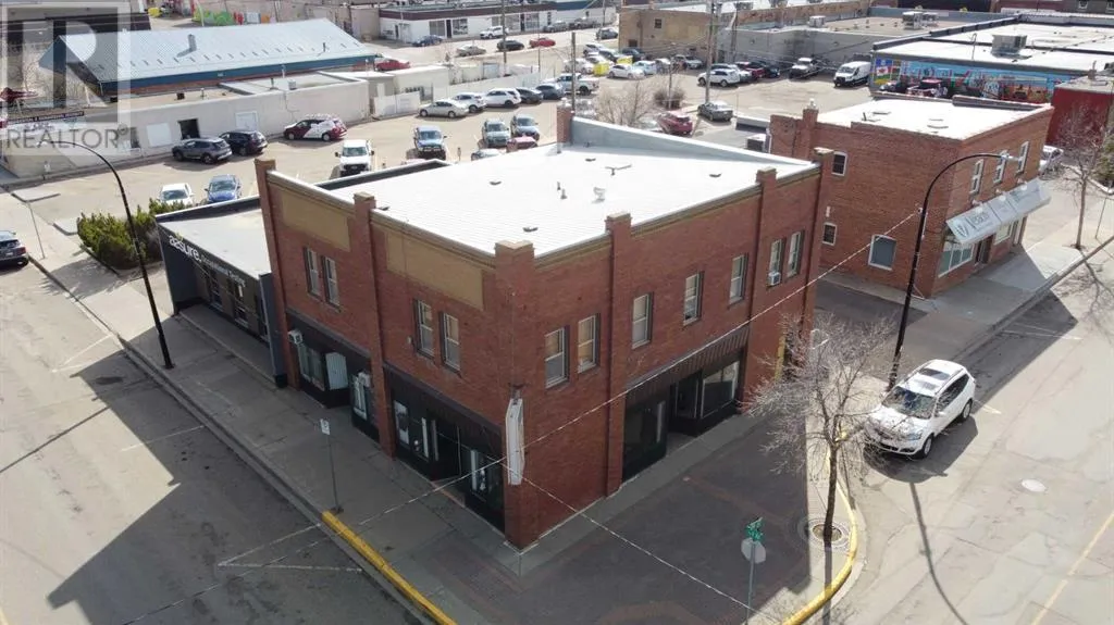 Commercial Mix for rent: 4820 49 Avenue, Lloydminster, Saskatchewan S9V 0T4