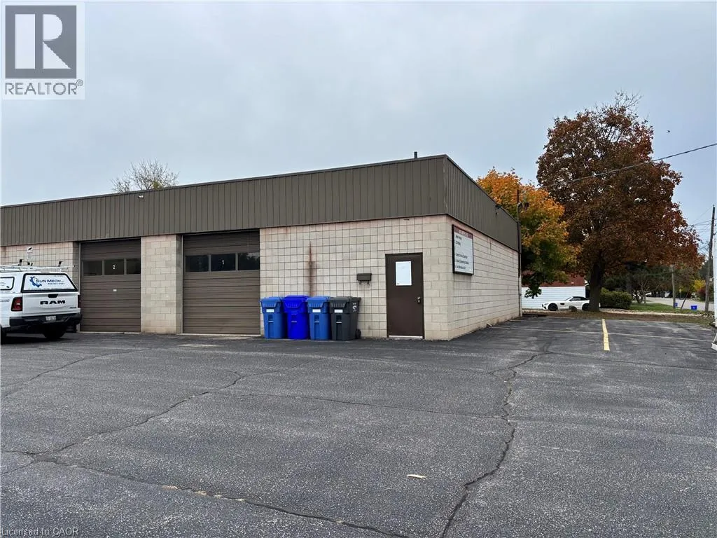 483 Enfield Road Unit# 1, Burlington, Ontario L7T 2X5