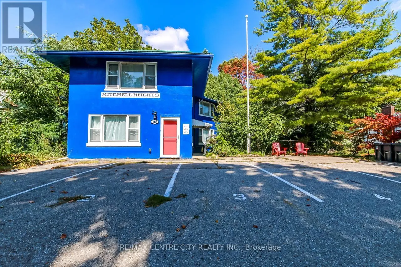 Multi-Family for rent: 483 George Street, Central Elgin, Ontario N5L 1H1