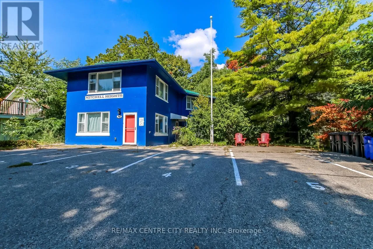 Other for rent: 483 George Street, Central Elgin, Ontario N5L 1H1