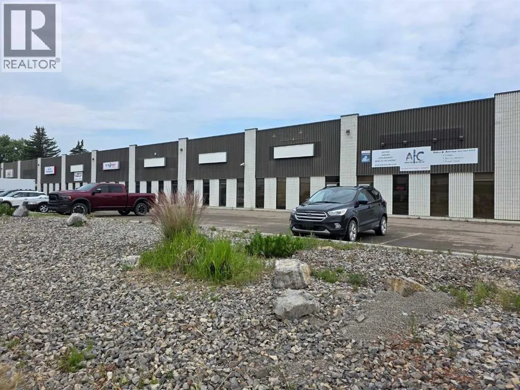 Commercial Mix for rent: 4830 78, Red Deer, Alberta T4P 2B3