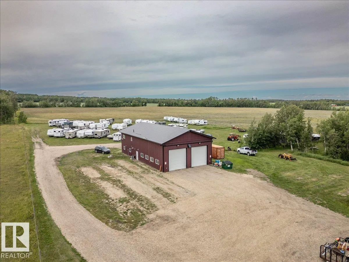House for rent: 48322 Rge Road 275, Rural Leduc County, Alberta T0C 0V0
