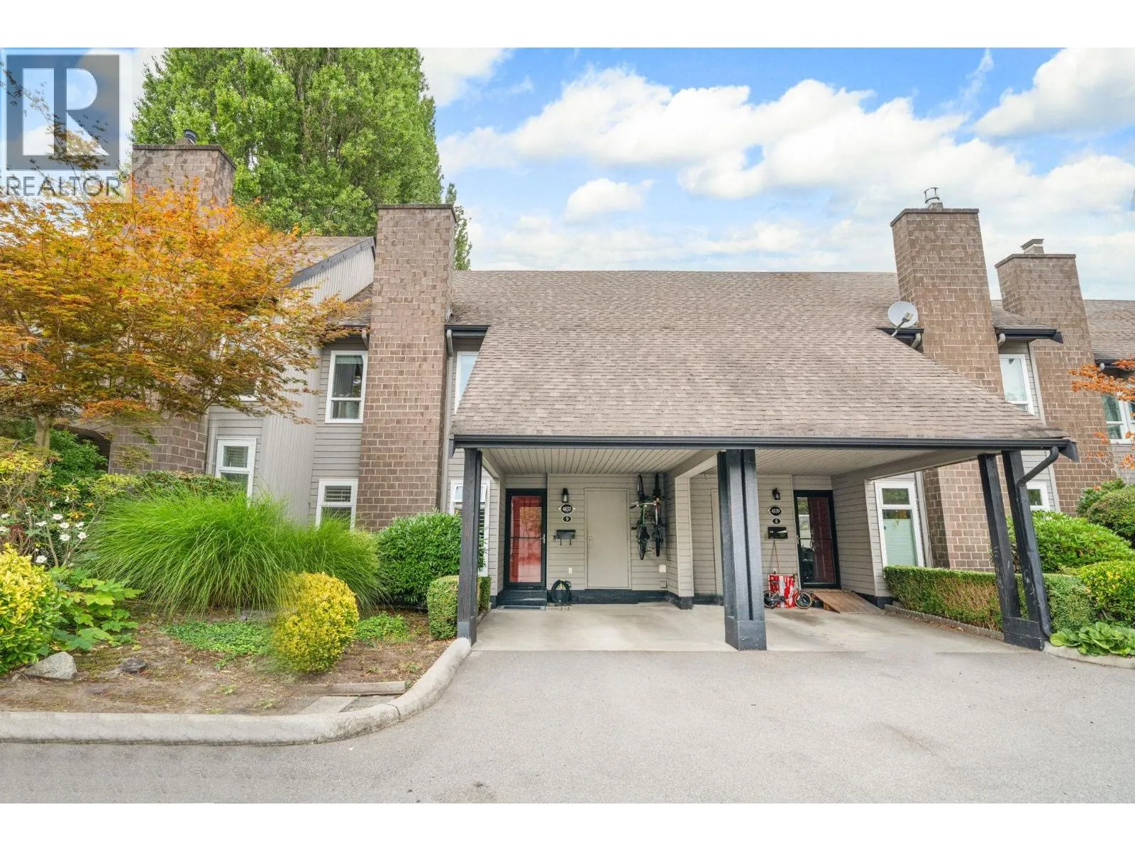 Row / Townhouse for rent: 4837 Central Avenue, Delta, British Columbia V4K 2G5